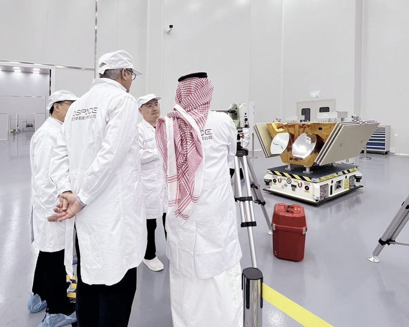 Consul General of Saudi Arabia in Hong Kong Visits USPACE/ASPACE Satellite Manufacturing Center